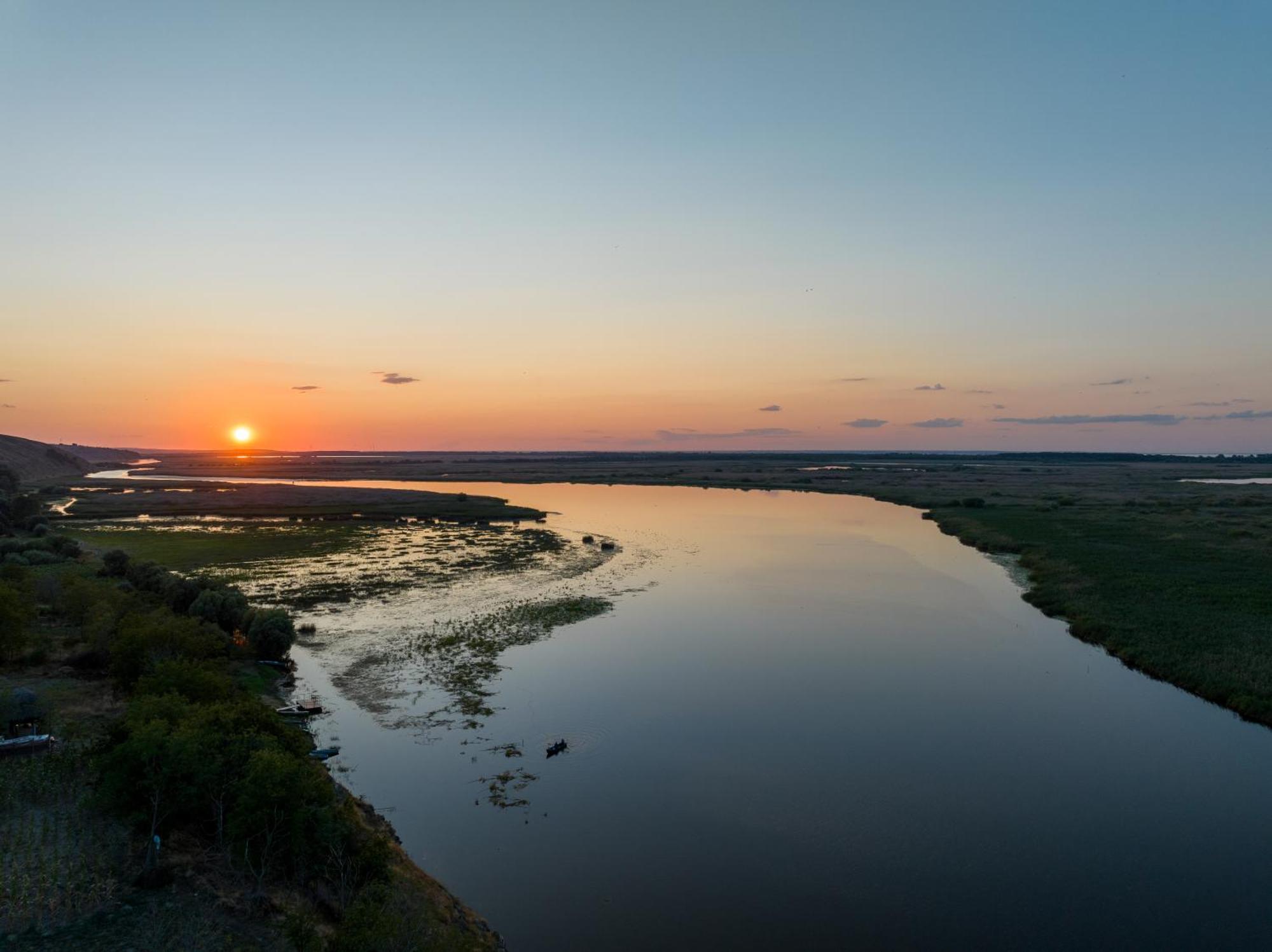 Laguna Nuferilor Habitat Somova Eksteriør billede